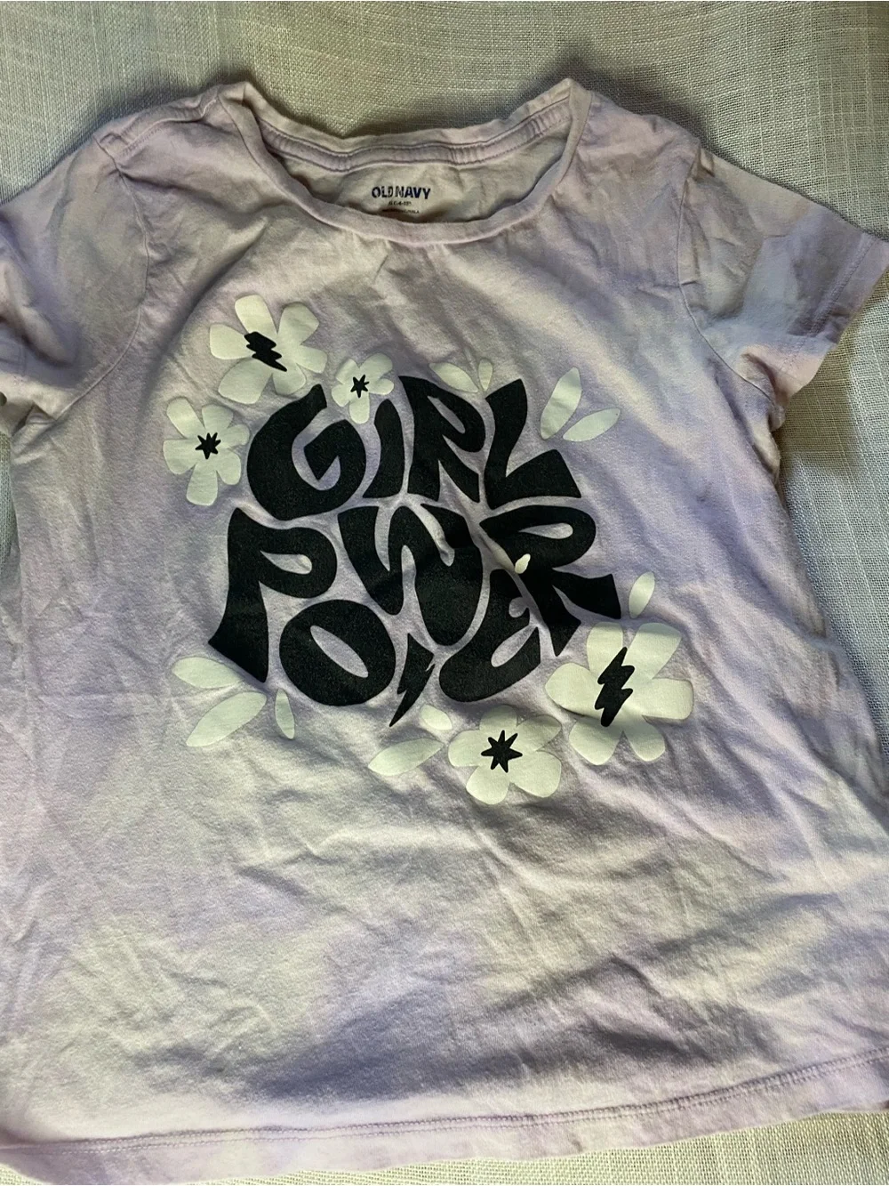 Old Navy Lilac Short Sleeve Tee with Black & White Flower Graphic